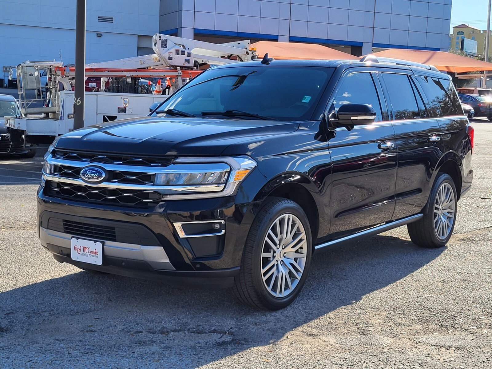 Certified 2023 Ford Expedition Limited image 7