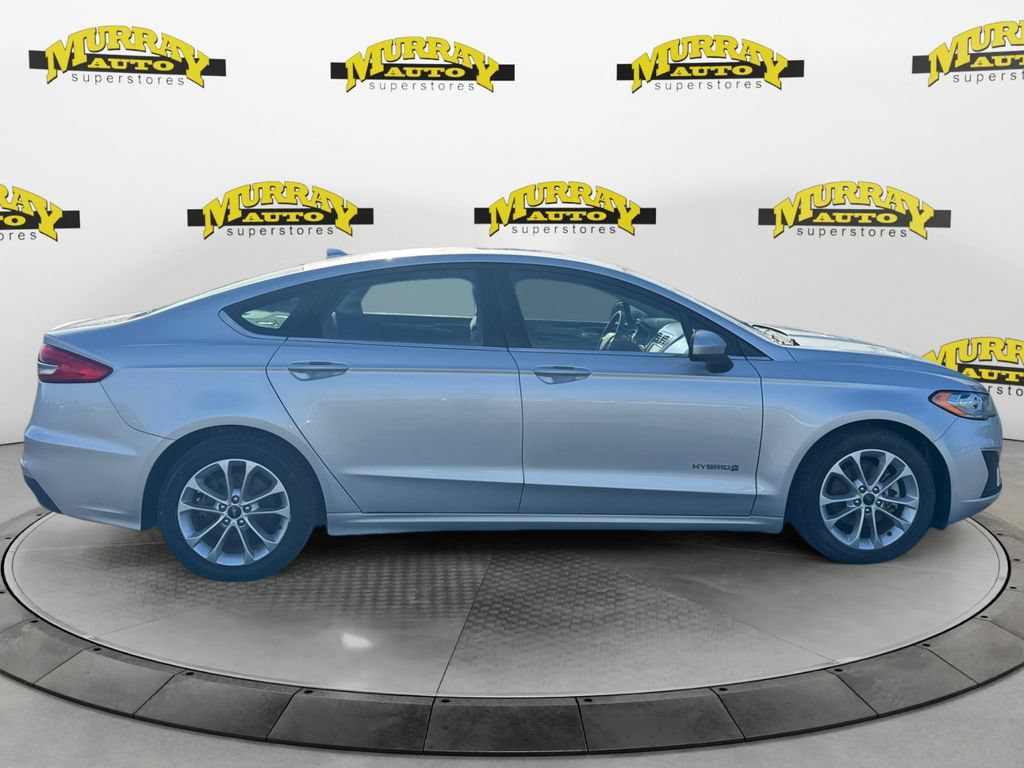 Certified 2019 Ford Fusion SE FWD image 6