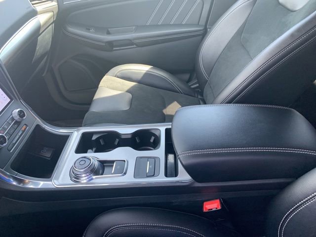 Certified 2022 Ford Edge ST image 37