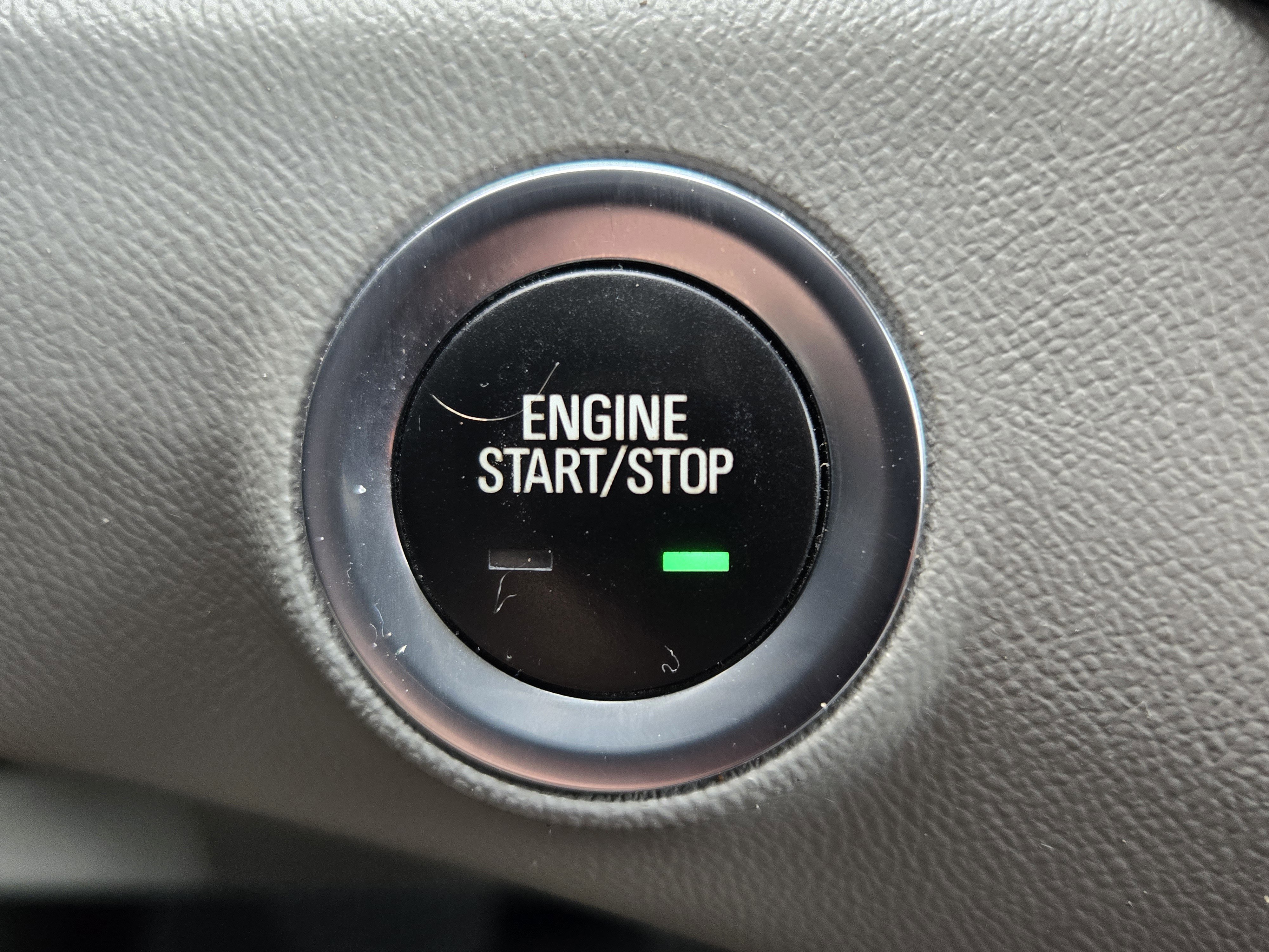 Used 2022 GMC Terrain SLT image 16