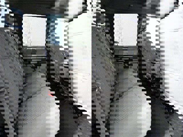 Certified 2018 Ford F150 XLT w/ Equipment Group 302A Luxury image 15