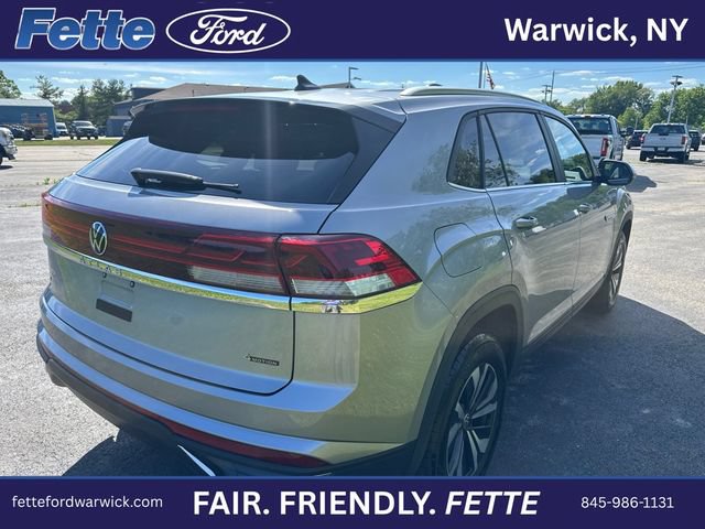 Used 2024 Volkswagen Atlas Cross Sport SE AWD/4WD image 8