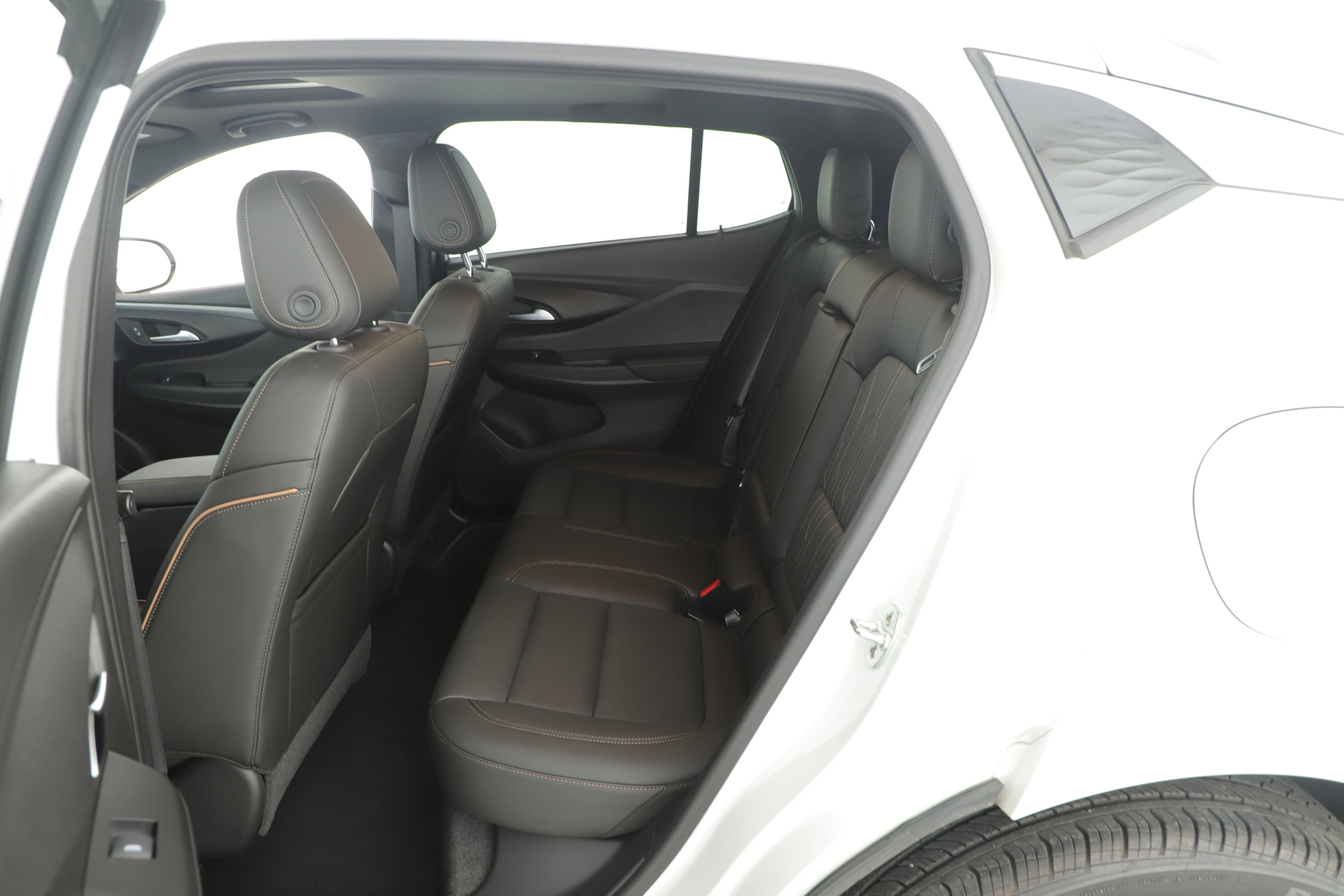 Used 2025 Buick Envista Avenir FWD image 12