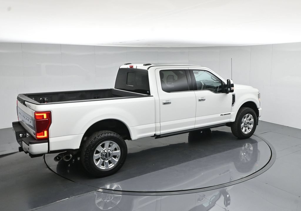 Certified 2022 Ford F250 Platinum w/ FX4 Off-Road Package AWD/4WD image 44