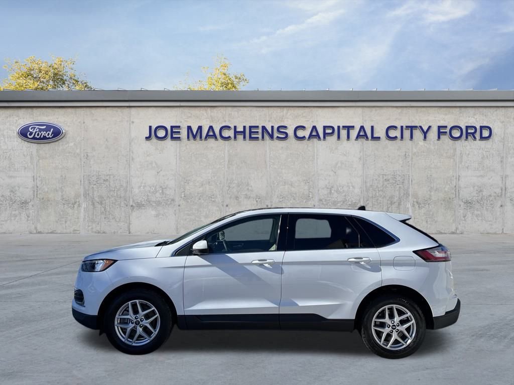 Certified 2022 Ford Edge SEL w/ Convenience Package image 3