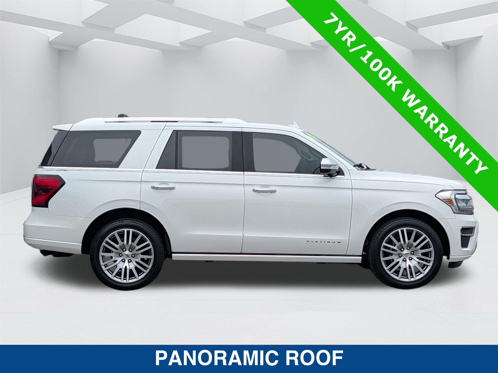 Certified 2023 Ford Expedition Platinum RWD image 4