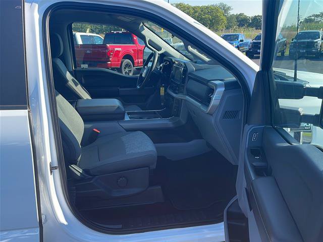 Certified 2022 Ford F150 XLT w/ XTR Package AWD/4WD image 29