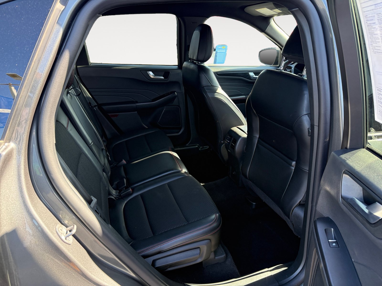 Certified 2025 Ford Escape ST-Line FWD image 18