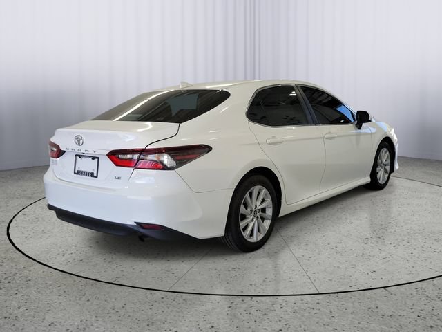 Used 2022 Toyota Camry LE FWD image 2