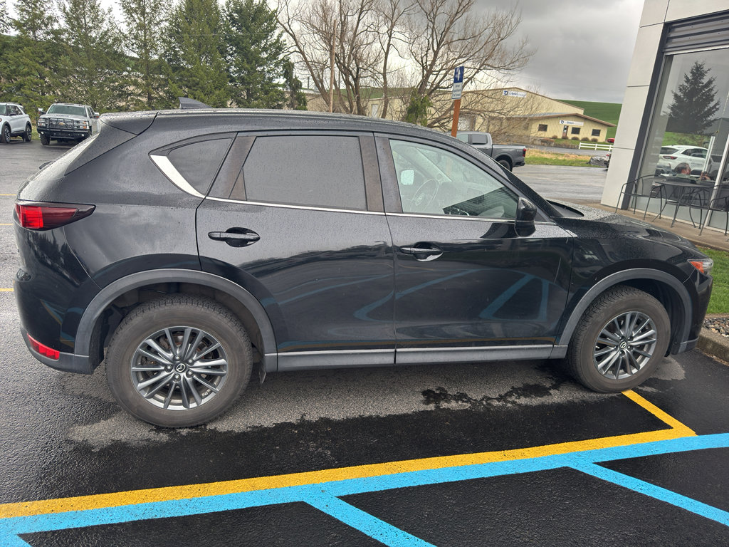 Used 2019 MAZDA CX-5 Touring image 5