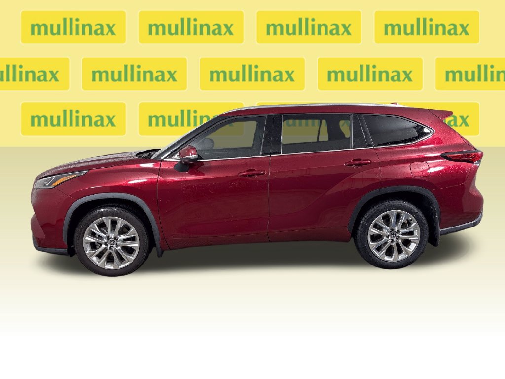 Used 2023 Toyota Highlander Limited AWD/4WD image 9