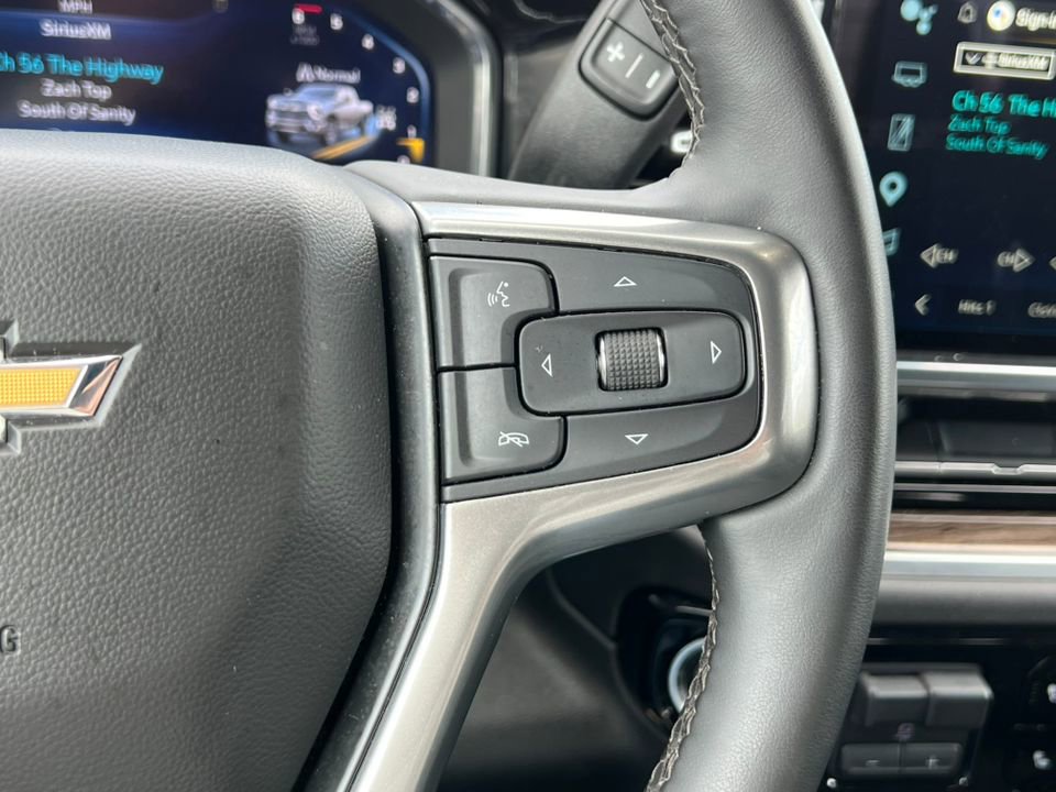 Used 2025 Chevrolet Silverado 2500 LT w/ Convenience Package AWD/4WD image 22