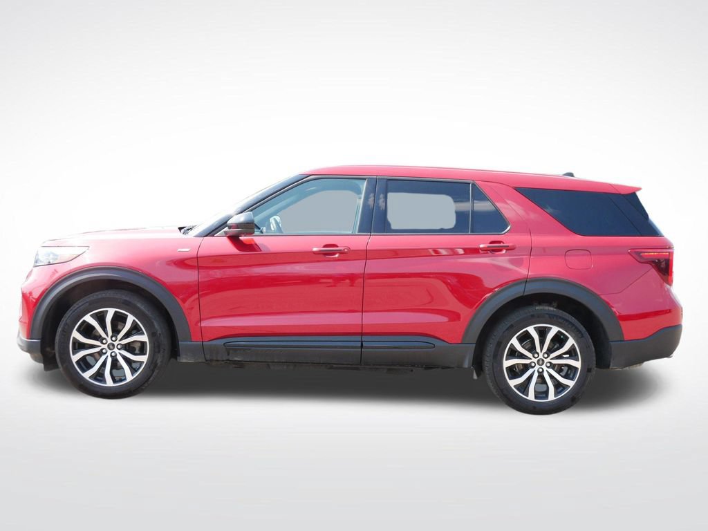 Certified 2022 Ford Explorer ST-Line AWD/4WD image 6