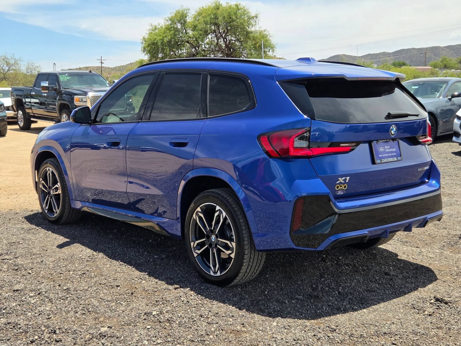 Used 2023 BMW X1 xDrive28i w/ M Sport Package AWD/4WD image 8