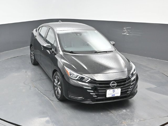 Used 2024 Nissan Versa SV FWD image 16