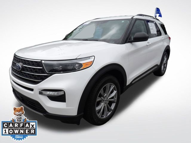 Certified 2022 Ford Explorer XLT w/ Equipment Group 202A RWD image 3