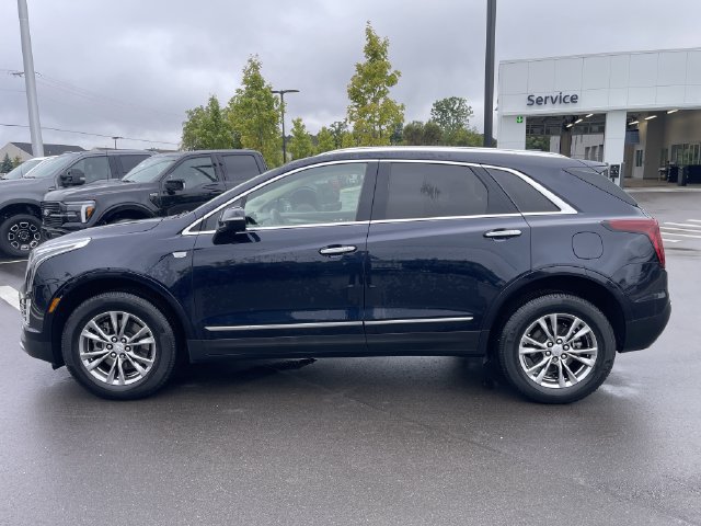 Used 2021 Cadillac XT5 Premium Luxury w/ LPO, Floor Liner Package FWD image 2