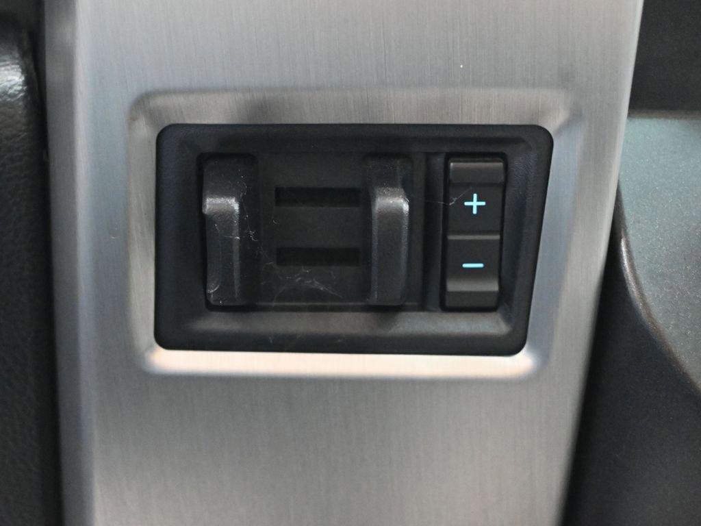 Certified 2018 Ford F350 Platinum w/ Platinum Ultimate Package image 49