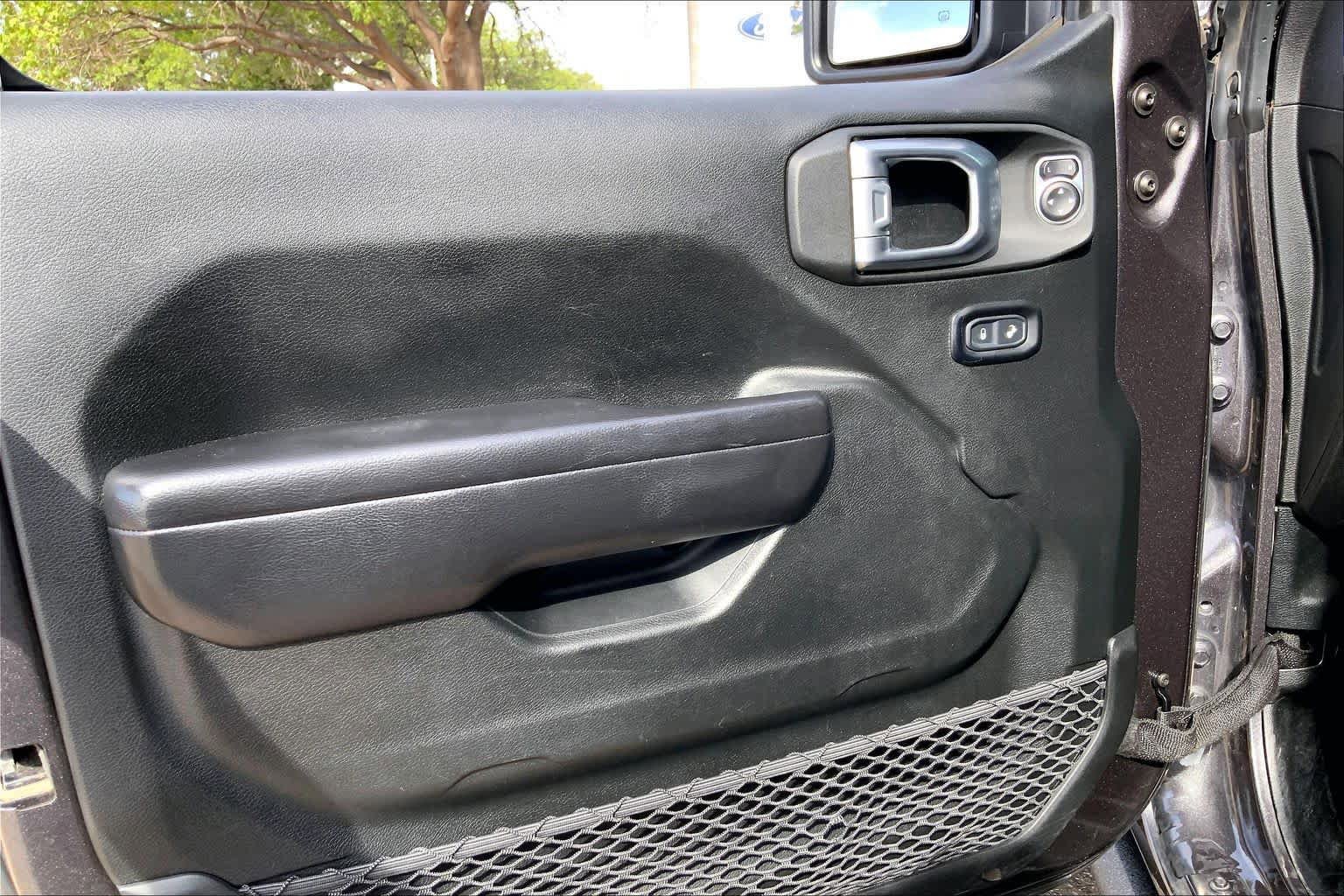 Used 2021 Jeep Wrangler Unlimited Sport w/ Sun And Sound Package AWD/4WD image 22