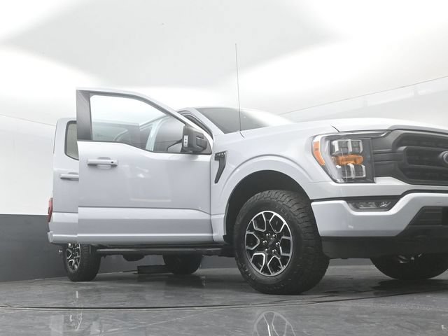Certified 2022 Ford F150 XLT w/ Equipment Group 302A High AWD/4WD image 31