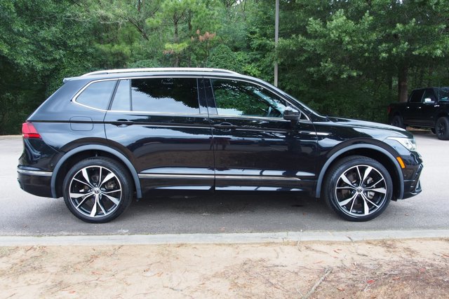Used 2022 Volkswagen Tiguan SEL R-Line AWD/4WD image 8
