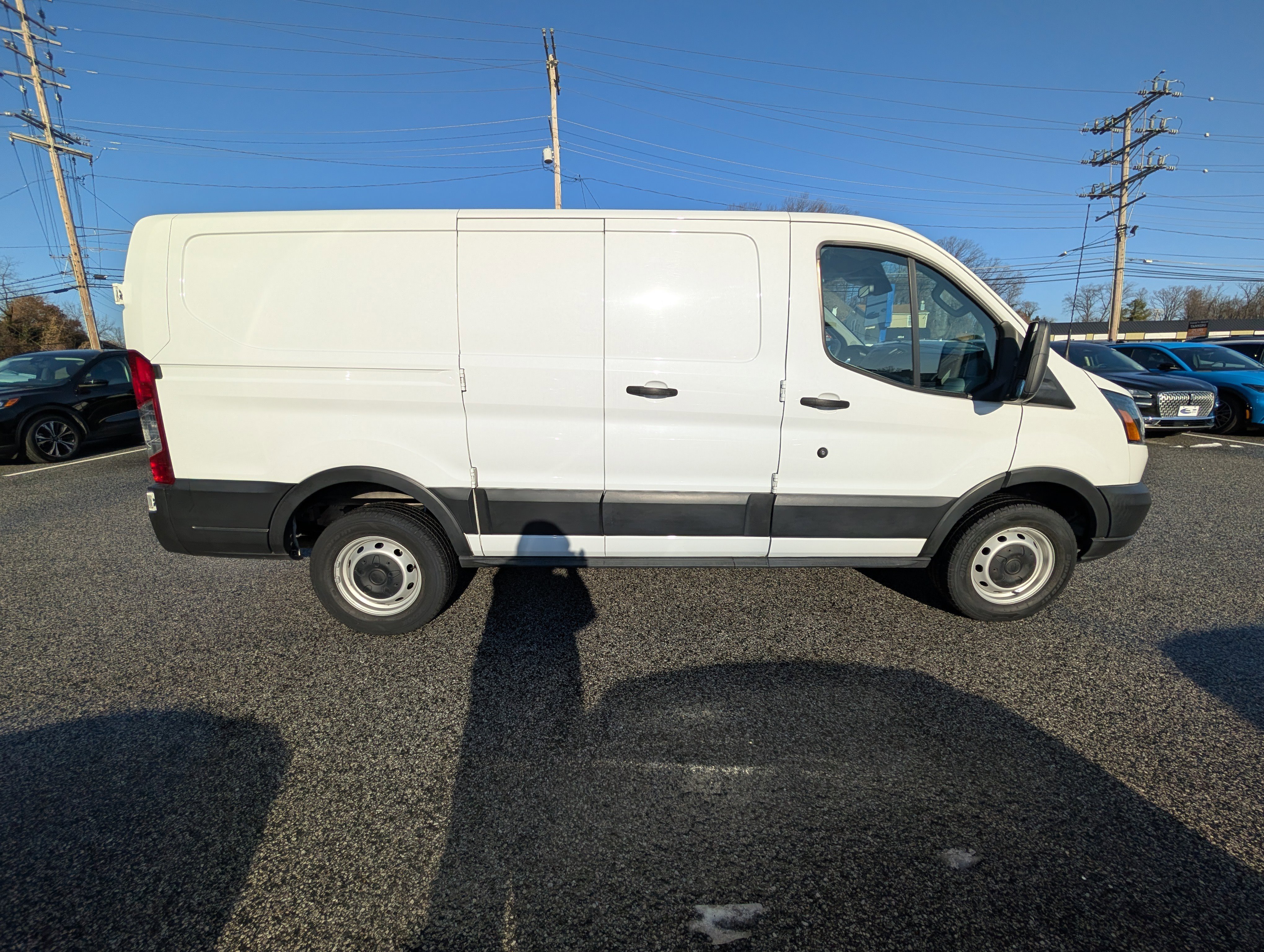 Certified 2019 Ford Transit 250 130 Low Roof image 8