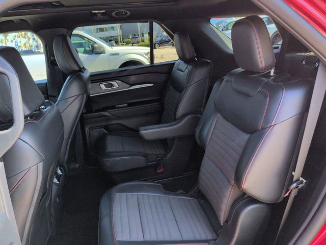 Certified 2025 Ford Explorer ST-Line AWD/4WD image 14