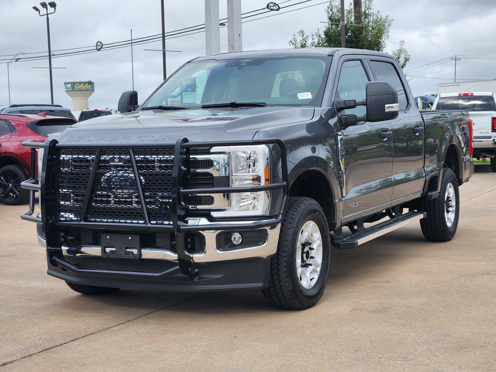 Certified 2026 Ford F250 XLT w/ FX4 Off-Road Package AWD/4WD image 4