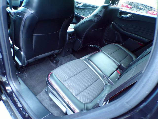 Certified 2024 Ford Escape ST-Line w/ Tech Pack #1 AWD/4WD image 15