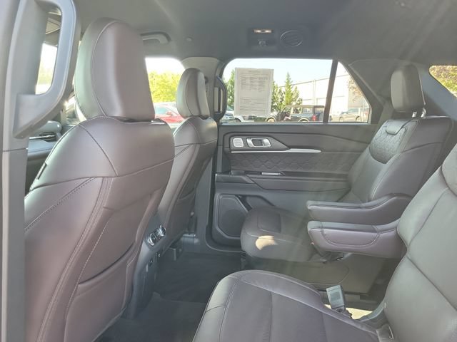 Certified 2026 Ford Explorer Platinum w/ LUX Leather Package AWD/4WD image 28