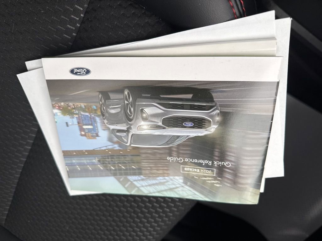 Certified 2024 Ford Escape ST-Line image 27