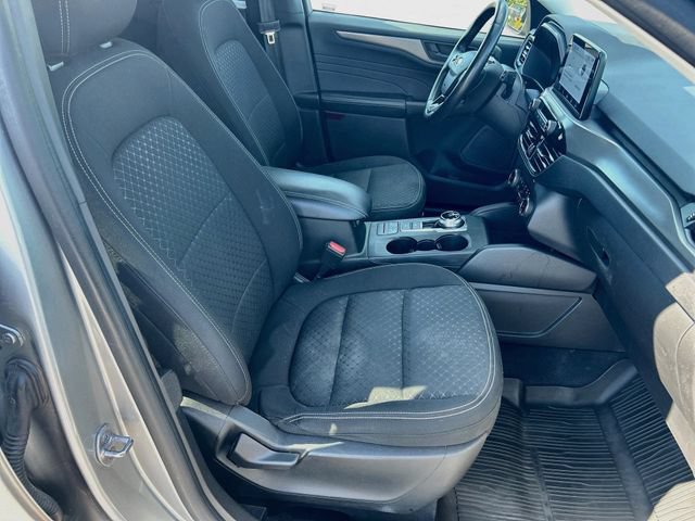 Certified 2023 Ford Escape Active AWD/4WD image 35
