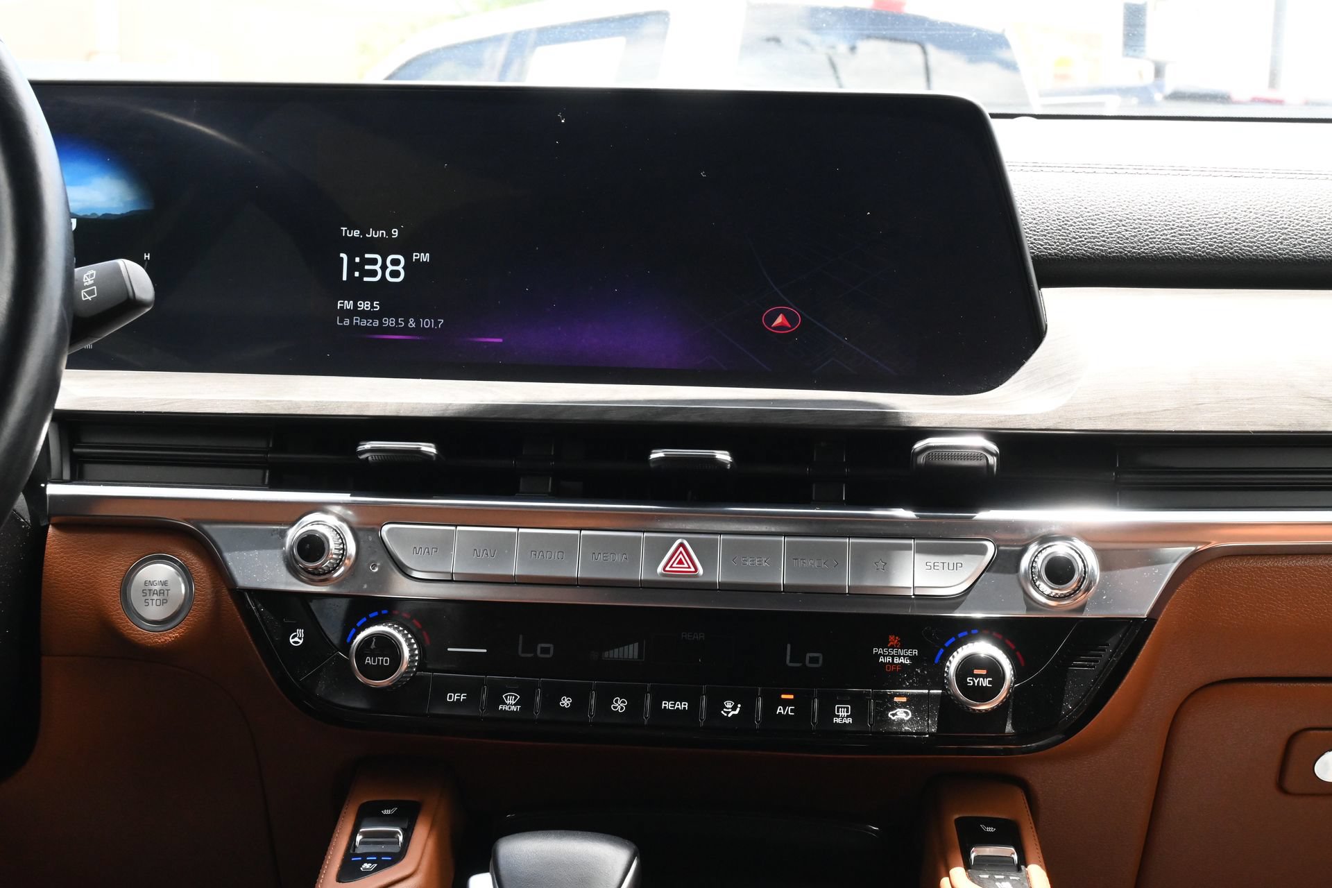 Used 2023 Kia Telluride SX Prestige X-Pro AWD/4WD image 10