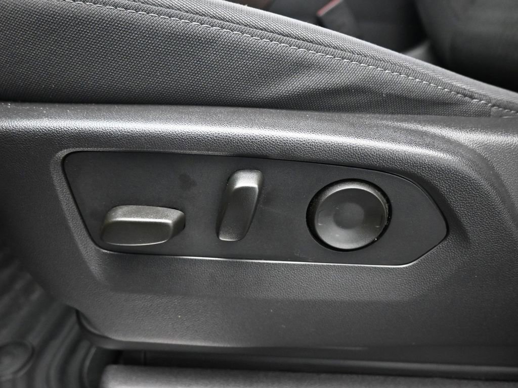 Used 2024 Chevrolet Silverado 1500 RST w/ Z71 Off-Road Package image 39