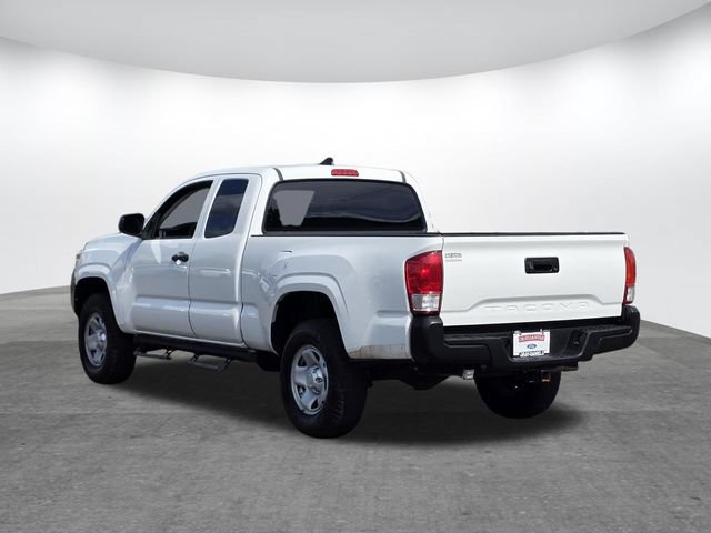 Used 2017 Toyota Tacoma SR RWD image 6