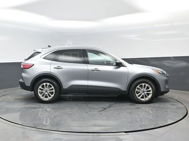 Certified 2022 Ford Escape SE AWD/4WD image 3