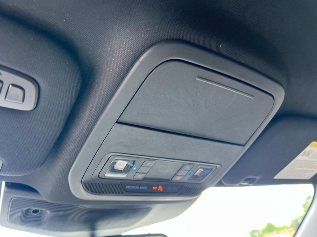 Certified 2022 Ford Explorer King Ranch w/ Premium Technology Package image 31