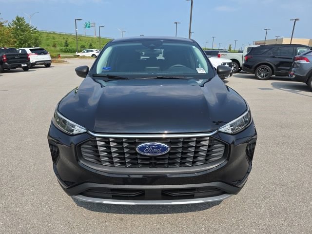 Certified 2025 Ford Escape Active FWD image 8