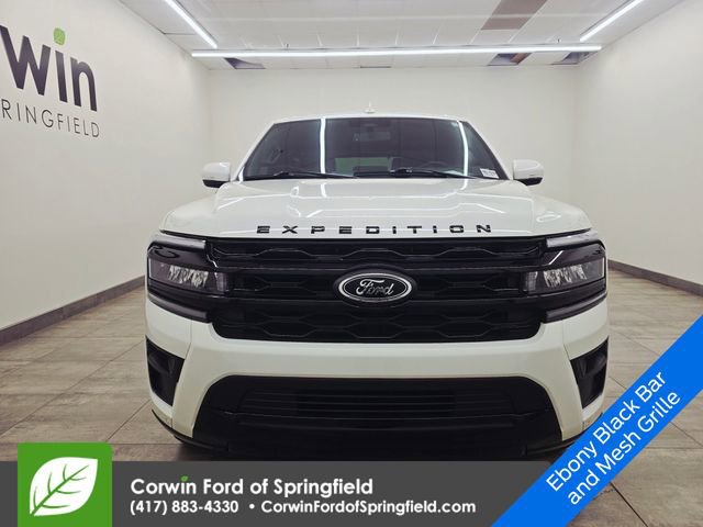 Certified 2024 Ford Expedition Limited image 9