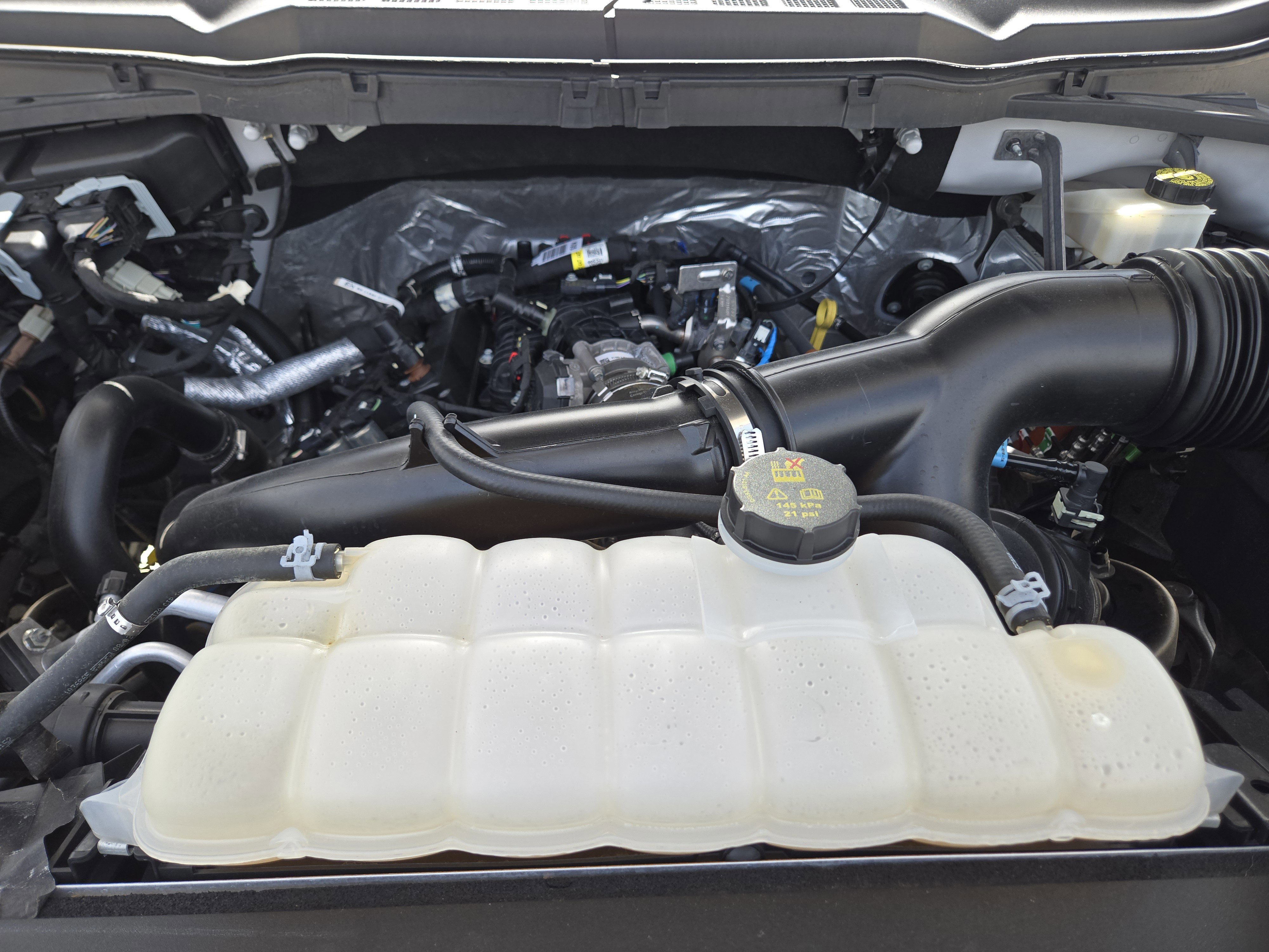 Certified 2022 Ford F150 XLT w/ Equipment Group 302A High image 29