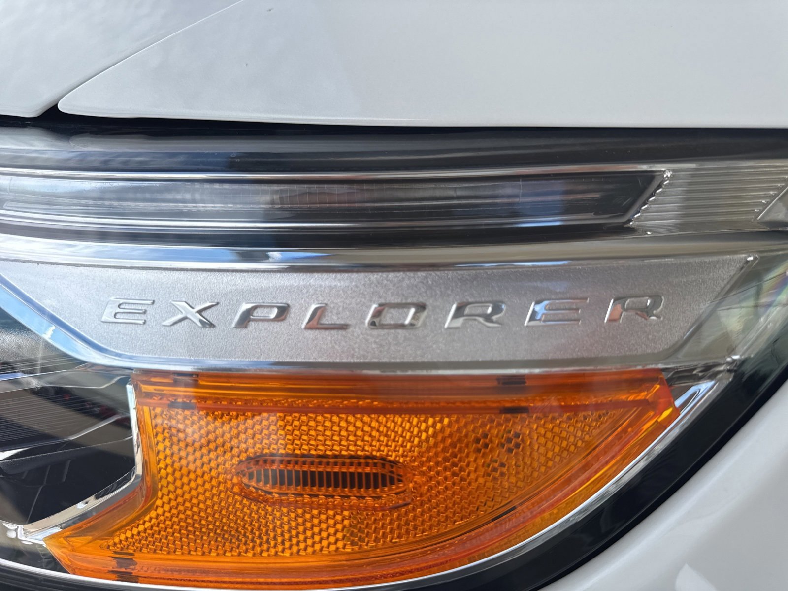 Certified 2022 Ford Explorer Limited w/ Limited Technology Package image 14