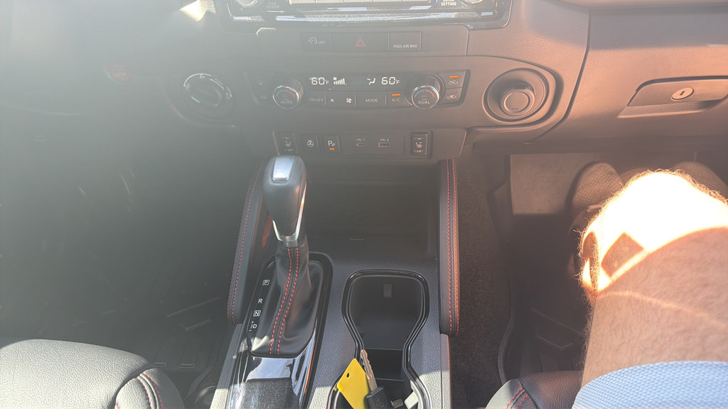 Used 2024 Nissan Frontier PRO-4X w/ Pro Convenience Package AWD/4WD image 23