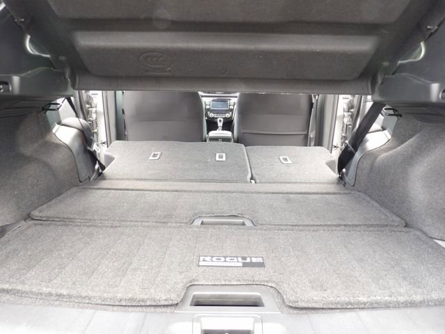 Used 2022 Nissan Rogue Sport SV FWD image 35