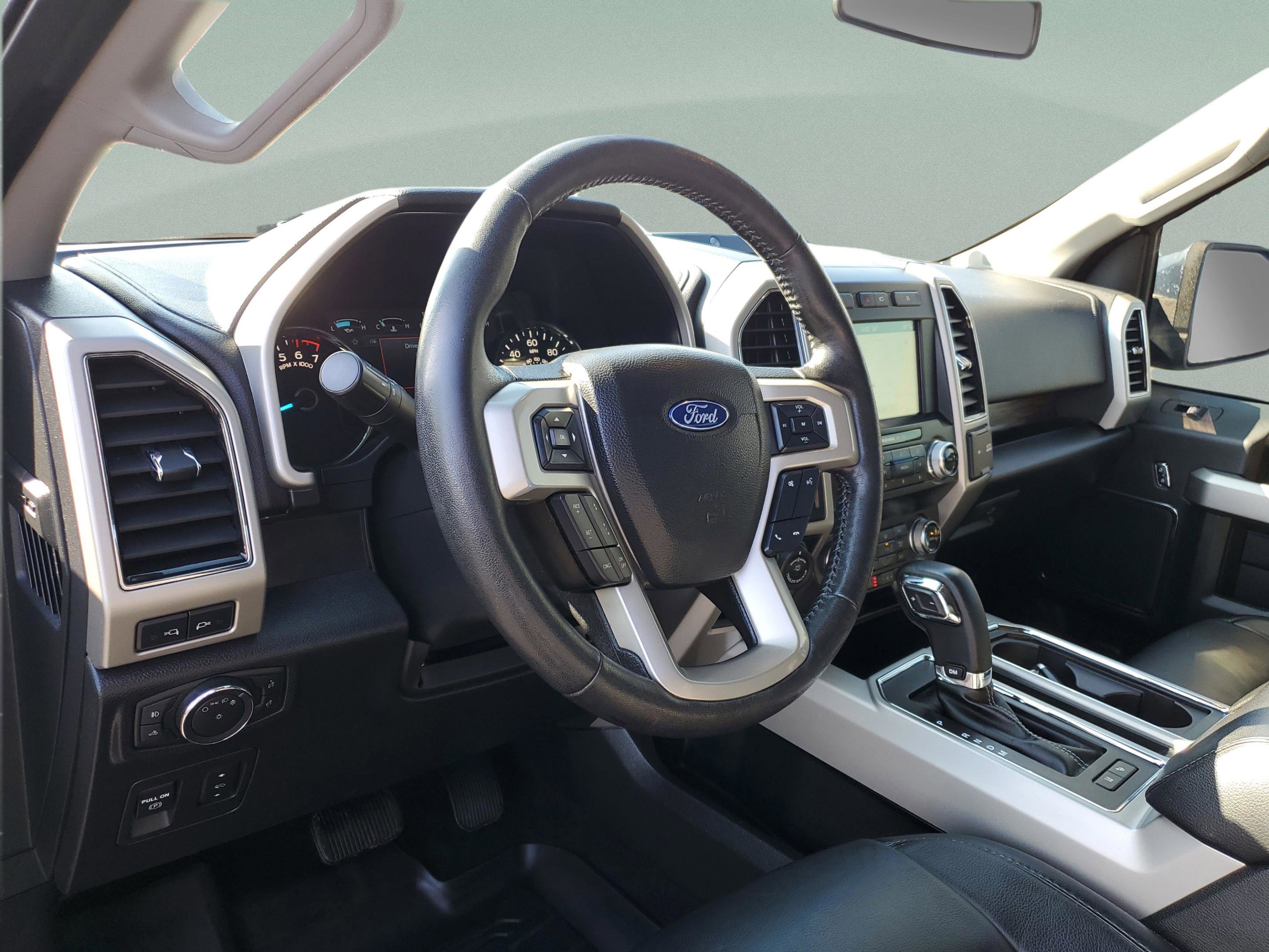 Certified 2019 Ford F150 Lariat w/ Equipment Group 502A Luxury image 21