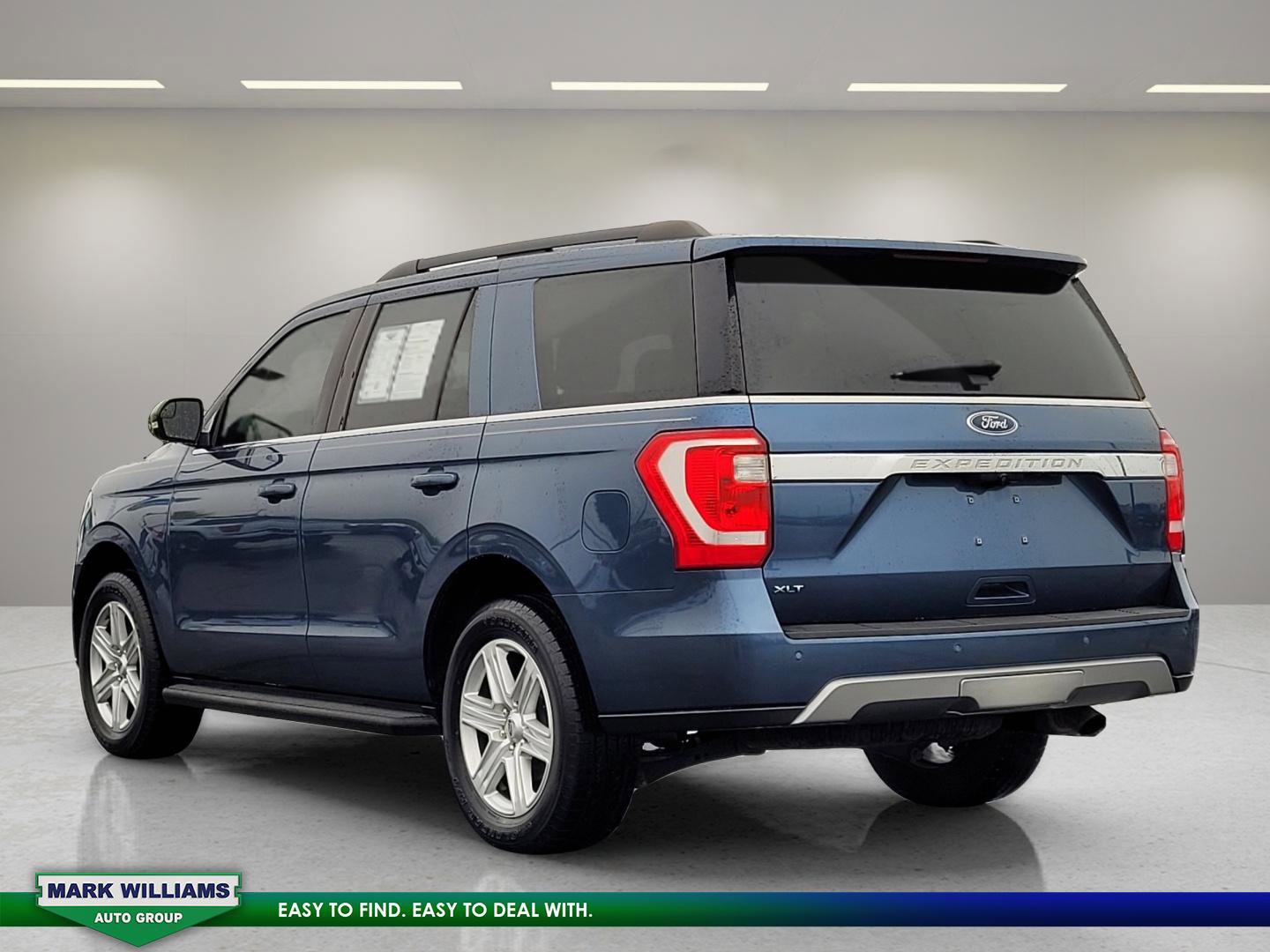 Certified 2019 Ford Expedition XLT w/ Equipment Group 201A image 6