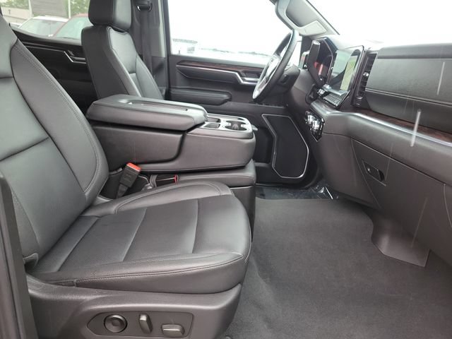 Used 2025 GMC Sierra 1500 SLT AWD/4WD image 28