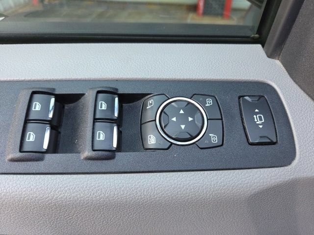 Certified 2019 Ford F250 XLT w/ XLT Premium Package AWD/4WD image 28
