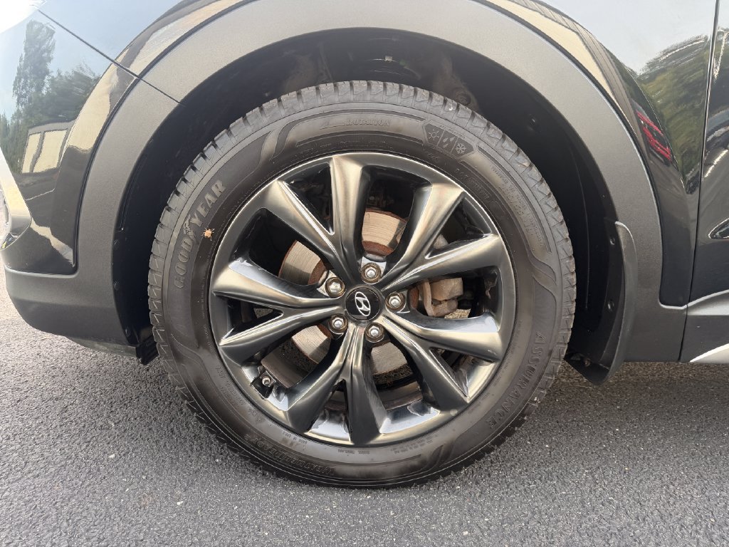 Used 2017 Hyundai Santa Fe Sport FWD image 10