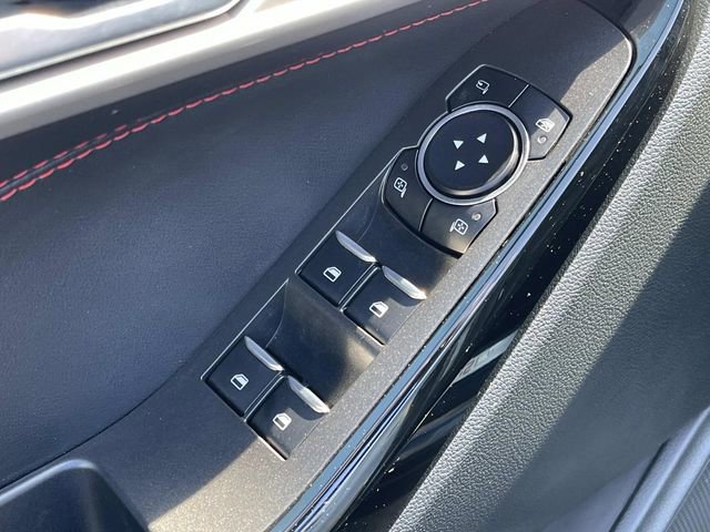 Certified 2023 Ford Explorer ST-Line w/ Class IV Trailer Tow Package image 29