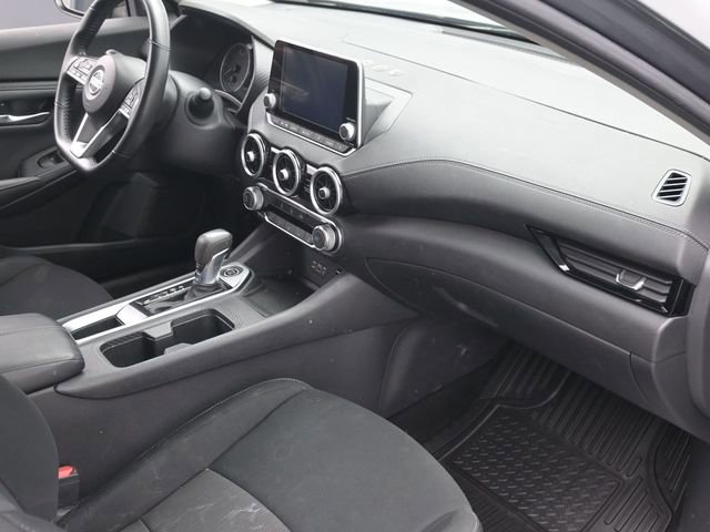 Used 2022 Nissan Sentra SV w/ Lighting Package image 28